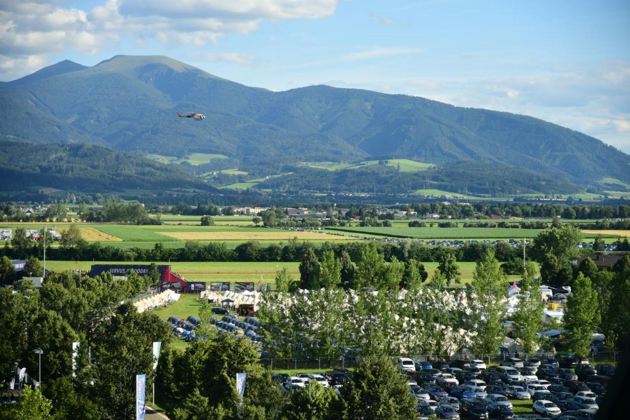 Grandprixcamp, Closest To The Red Bull Ring, Up To 4 Guests In A Tent Spielberg Bei Knittelfeld エクステリア 写真