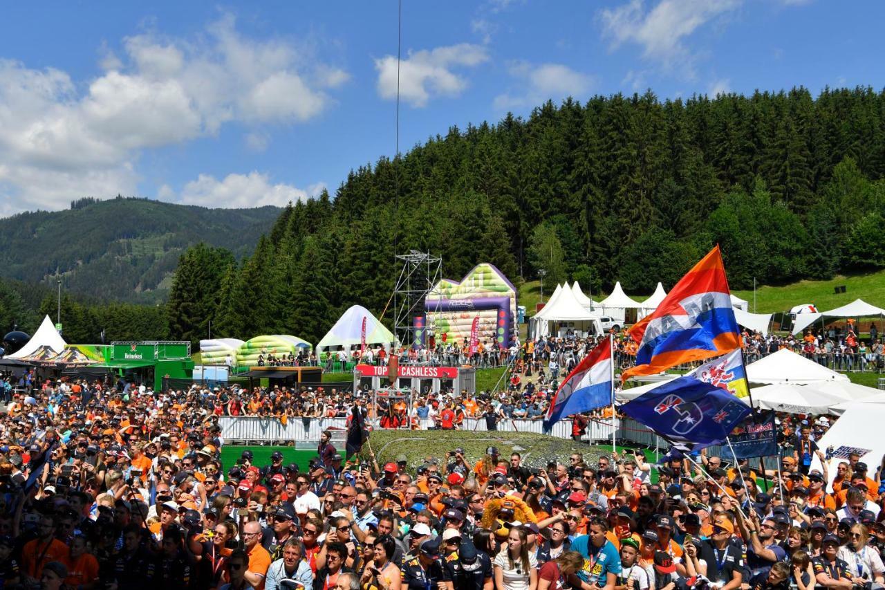 Grandprixcamp, Closest To The Red Bull Ring, Up To 4 Guests In A Tent Spielberg Bei Knittelfeld エクステリア 写真